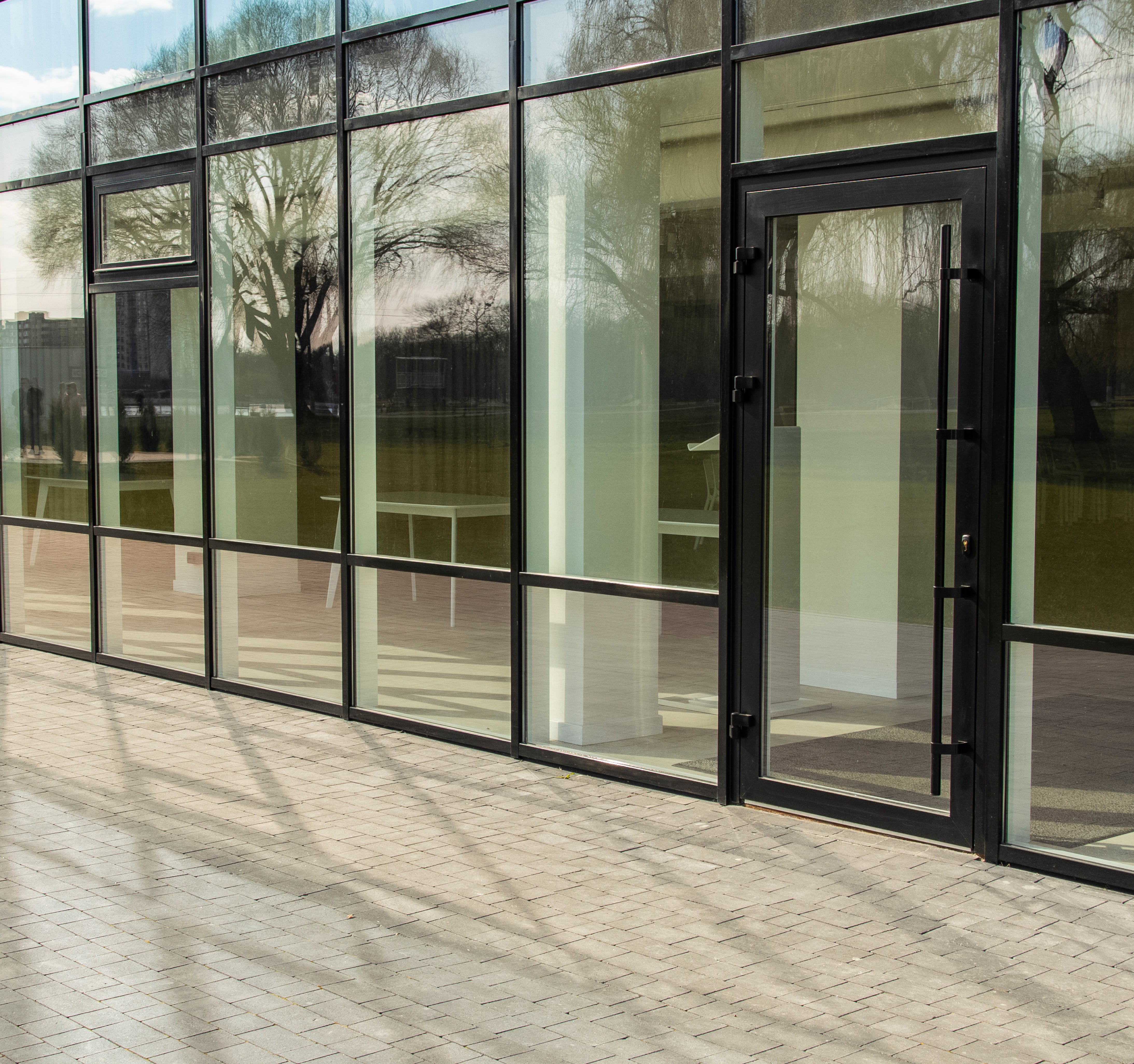 Window wall -110s